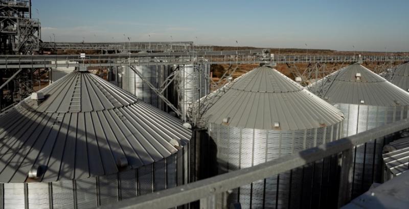 Невеликі українські фермери практично не мають сучасних потужностей для зберігання зерна