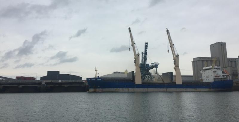 росія погрожує відрізати Україну від моря: зміна логістики вдарить по внутрішніх цінах для фермерів росія погрожує відрізати Україну від моря: зміна логістики вдарить по внутрішніх цінах для фермерів