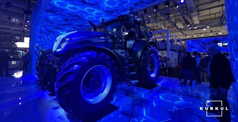 New Holland презентував нову серію високопотужних тракторів