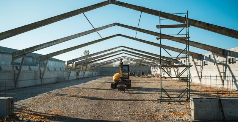 Будівництво свинокомплексу в компанії «Агроінвест» Будівництво свинокомплексу в компанії «Агроінвест»