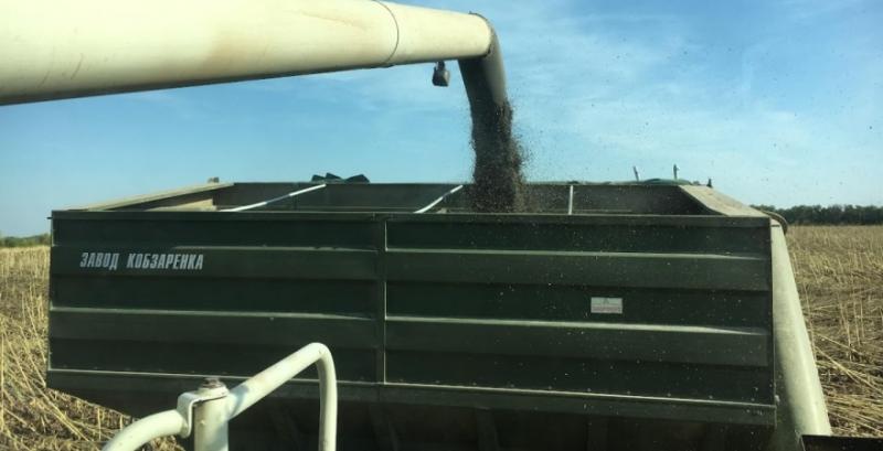 Бункер-перевантажувач при повному завантаженні окупається за рік