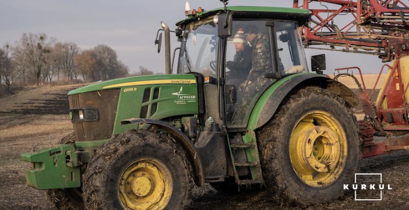 В Україні стартували онлайн-курси трактористів та комбайнерів В Україні стартували онлайн-курси трактористів та комбайнерів