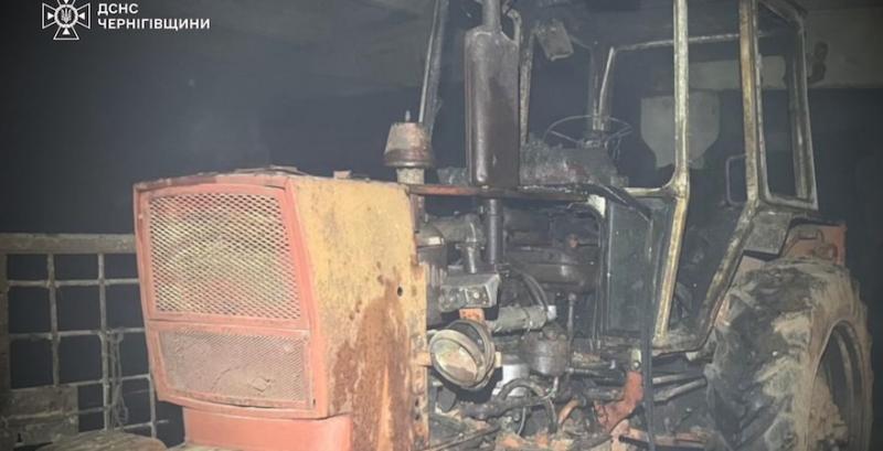 Російський безпілотник пошкодив корівник у Чернігівській області Російський безпілотник пошкодив корівник у Чернігівській області