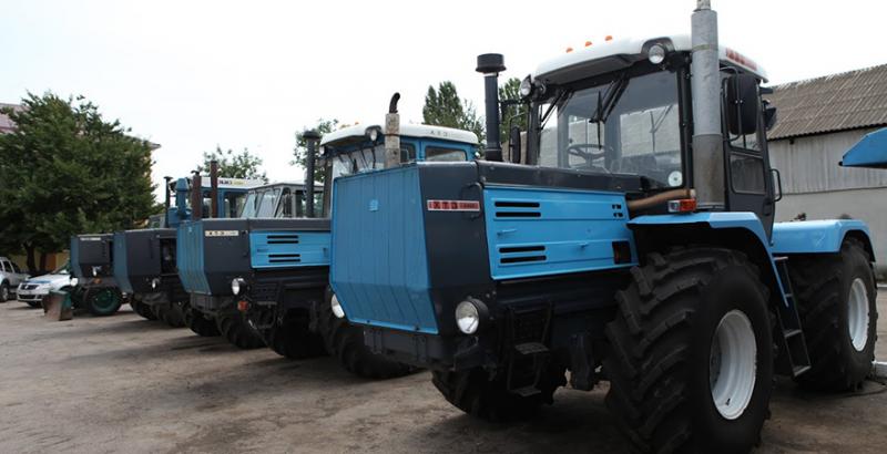 Трактори та комбайни стали найпопулярнішою технікою серед аграріїв у 2025 році
