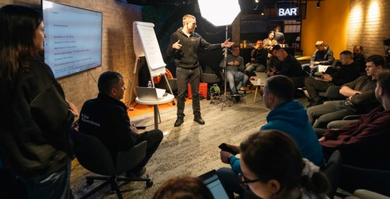 Співробітники ПроКредит Банку пройшли навчання з агровиробництва від Культиварію