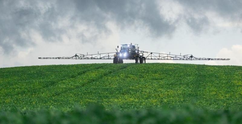 Оновлений обприскувач New Holland Defensor Оновлений обприскувач New Holland Defensor