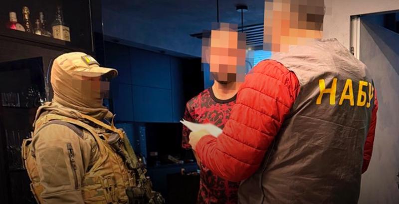 Злочинна група продала понад 100 тисяч т кукурудзи держпідприємства: збитки оцінюють у 776 млн грн