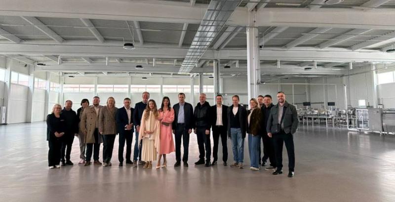 На Львівщині запустили птахофабрику рекордної потужності — 1,7 млн яєць щодня