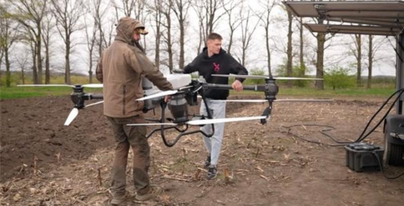 Фермер з Черкащини оптимізував витрати завдяки агродрону