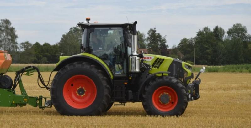 Трактор Claas Arion 5 CMatic Трактор Claas Arion 5 CMatic