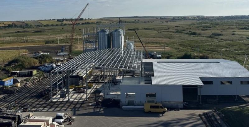 Будівництво заводу з переробки сої