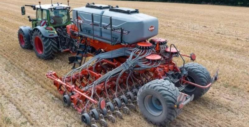 Сівалка Kuhn Apex для прямого та мінімального посіву