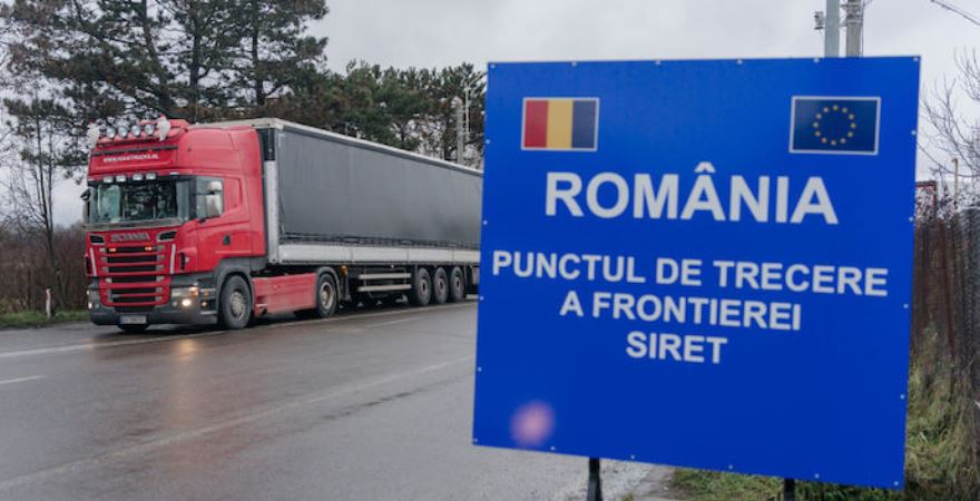 Румунські фермери блокують два пункти пропуску на кордоні з Україною —  КУРКУЛЬ